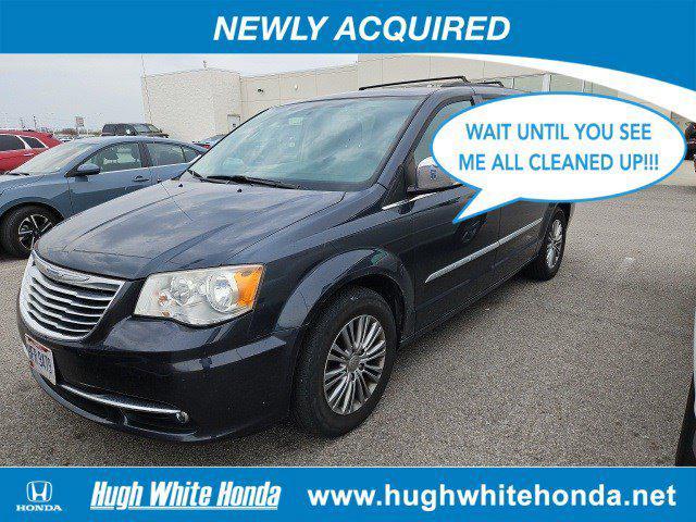 2014 Chrysler Town & Country