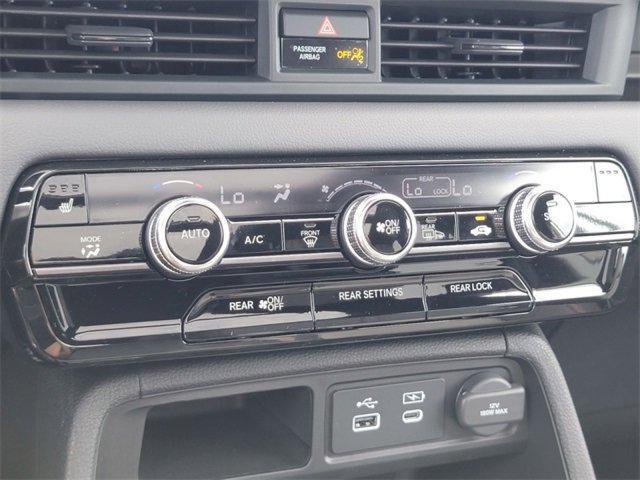 Photo of 2025 Nh-731p/Crystal Bl Honda Pilot