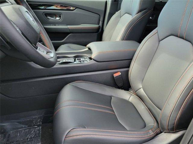 Photo of 2025 Nh-731p/Crystal Bl Honda Pilot