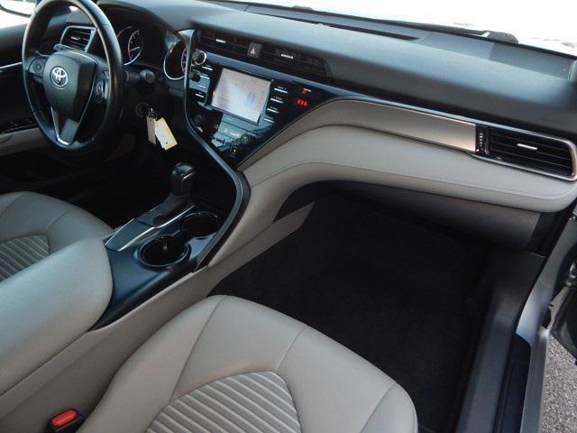 Photo of 2020 Celestial Silver Metallic Toyota Camry