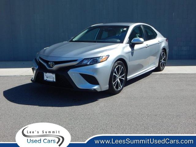Photo of 2020 Celestial Silver Metallic Toyota Camry