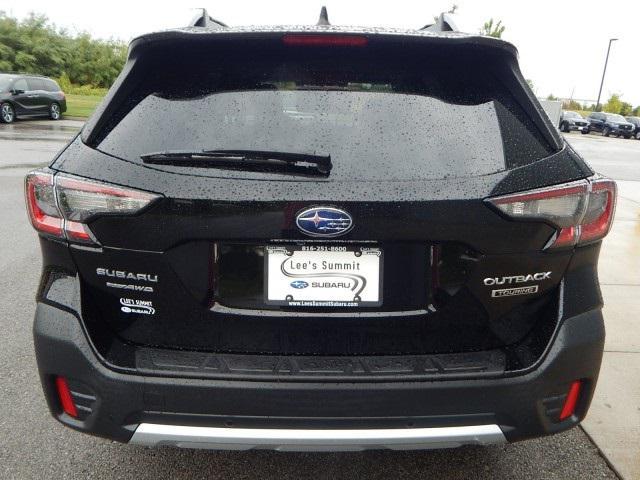 Photo of 2022 Crystal Black Silica Subaru Outback