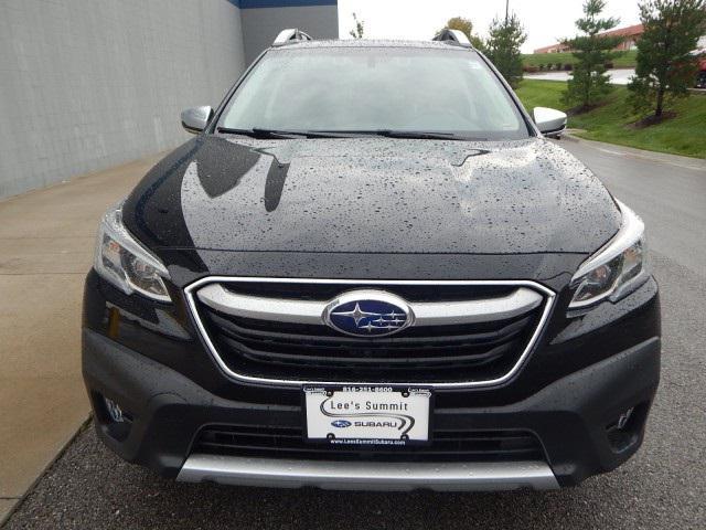 Photo of 2022 Crystal Black Silica Subaru Outback