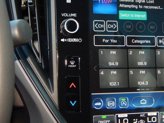 Photo of 2025 MAGNETITE GRAY PEARL Subaru Crosstrek