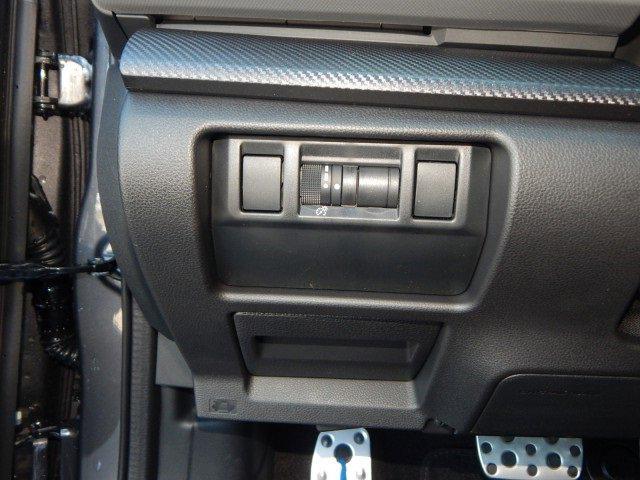 Photo of 2025 MAGNETITE GRAY PEARL Subaru Crosstrek
