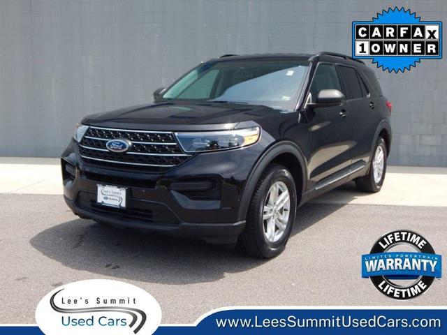 Photo of 2022 Agate Black Metallic Ford Explorer