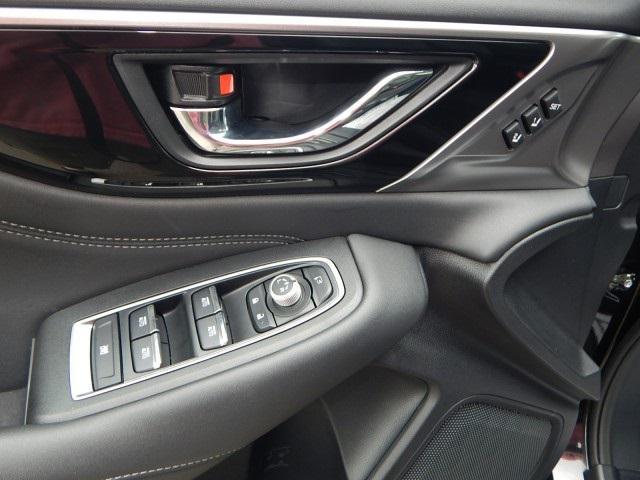 Photo of 2023 Crystal Black Silica Subaru Outback