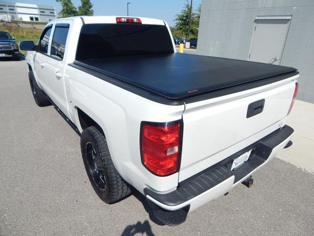 Photo of 2017 Iridescent Pearl Tricoat Chevrolet Silverado 1500