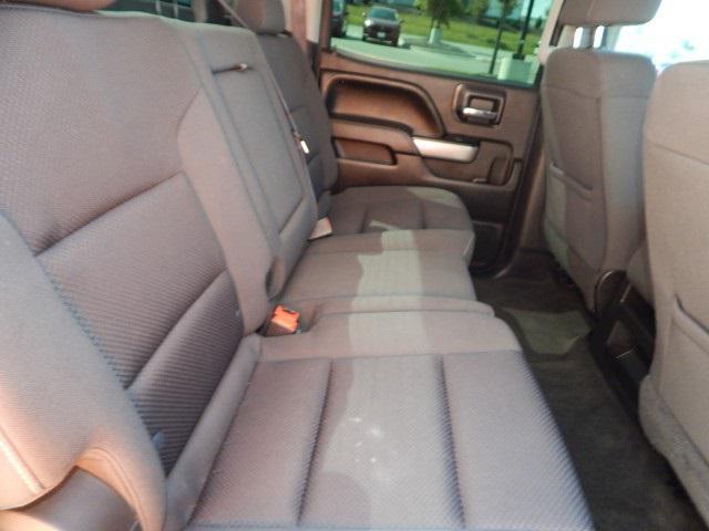 Photo of 2017 Iridescent Pearl Tricoat Chevrolet Silverado 1500
