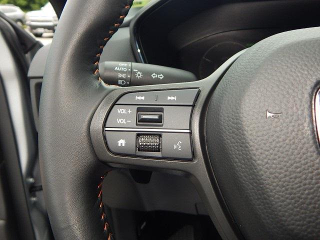 Photo of 2025 Solar Silver Metallic Honda CR-V Hybrid