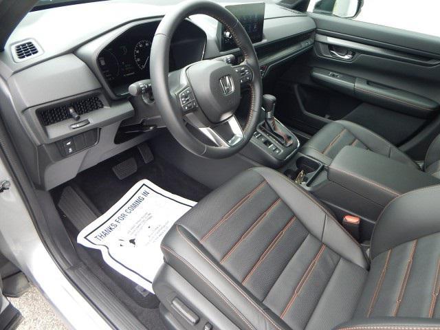Photo of 2025 Solar Silver Metallic Honda CR-V Hybrid