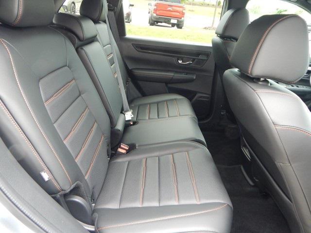 Photo of 2025 Solar Silver Metallic Honda CR-V Hybrid