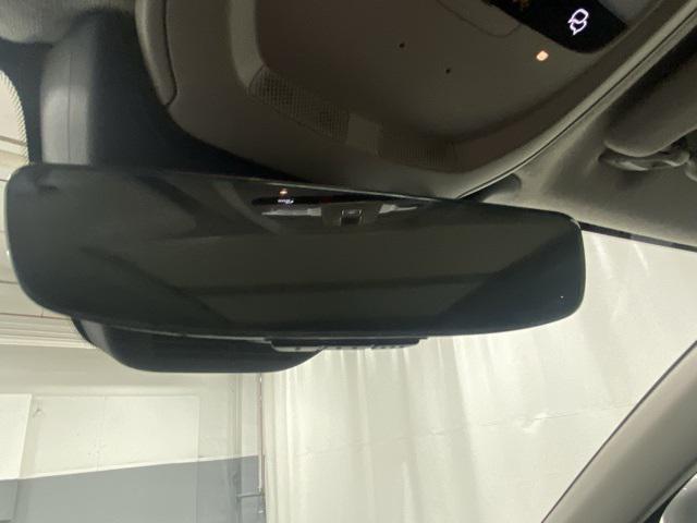 Photo of 2025 Silver Volvo XC40