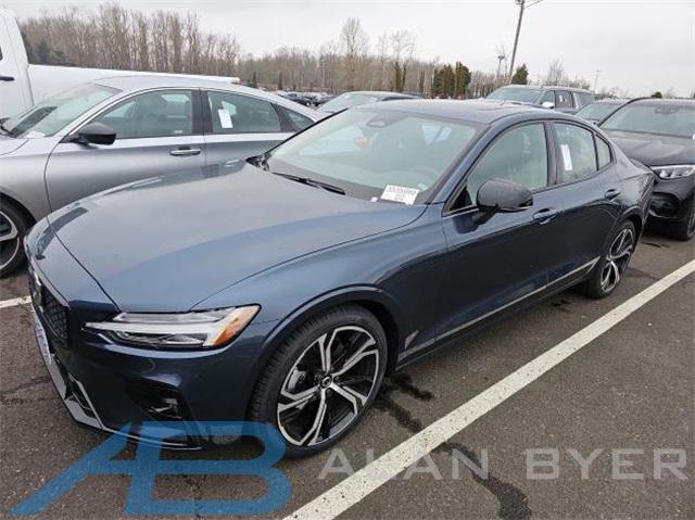 2025 Volvo S60