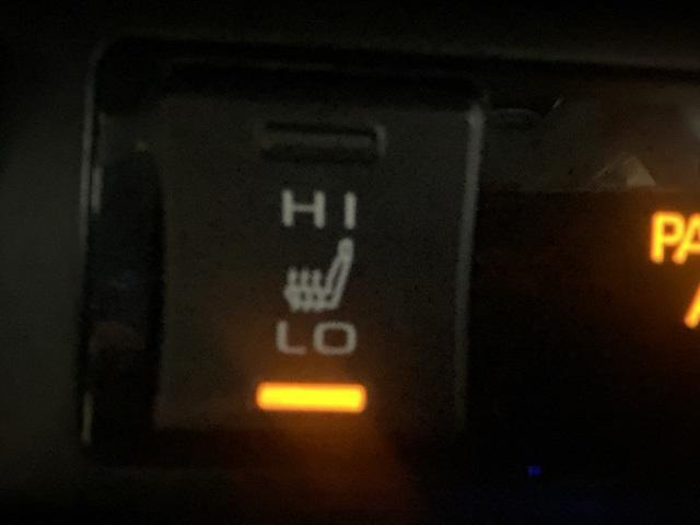 Photo of 2022 Ruby Flare Pearl Toyota RAV4