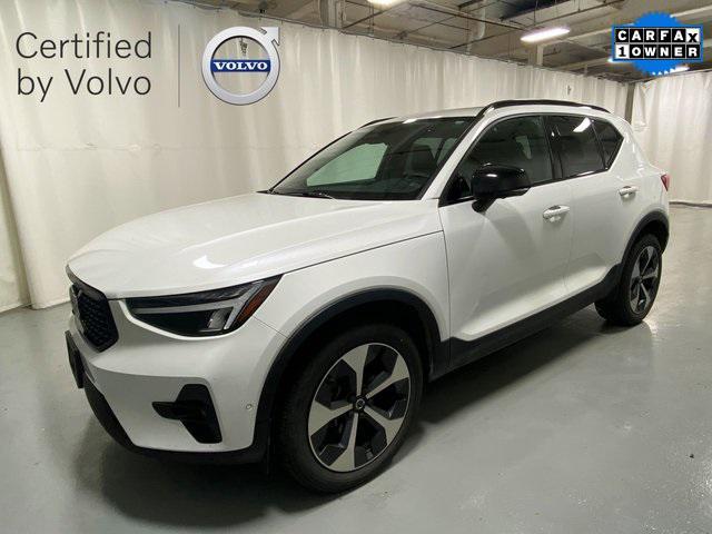 2023 Volvo XC40