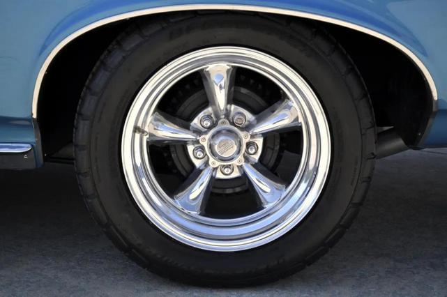 Photo of 1967 Marina Blue Pontiac LeMans