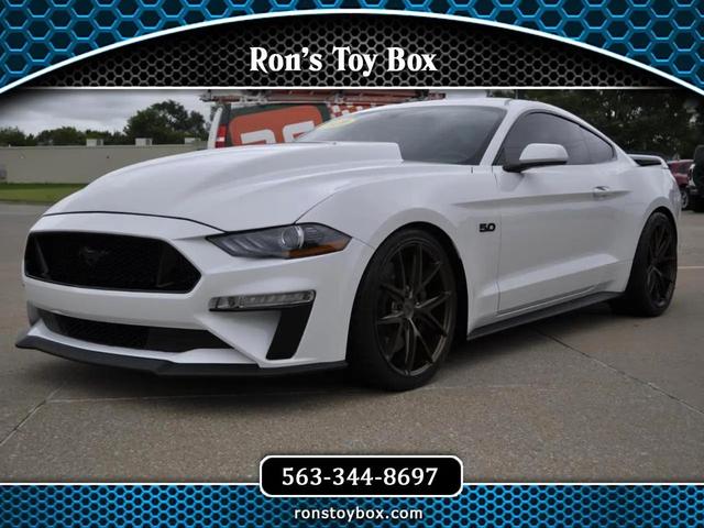 Photo of 2020 Black Ford Mustang