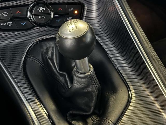 Photo of 2016 Pitch Black Clearcoat Dodge Challenger