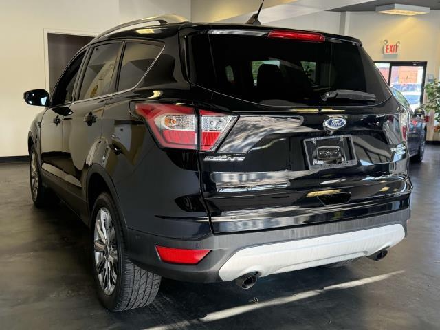 Photo of 2018 Shadow Black Ford Escape