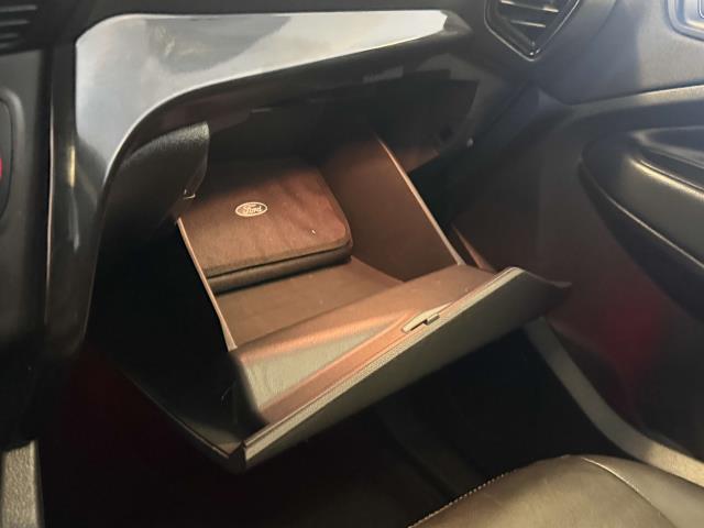 Photo of 2018 Shadow Black Ford Escape