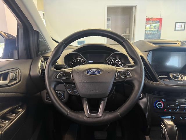 Photo of 2018 Shadow Black Ford Escape