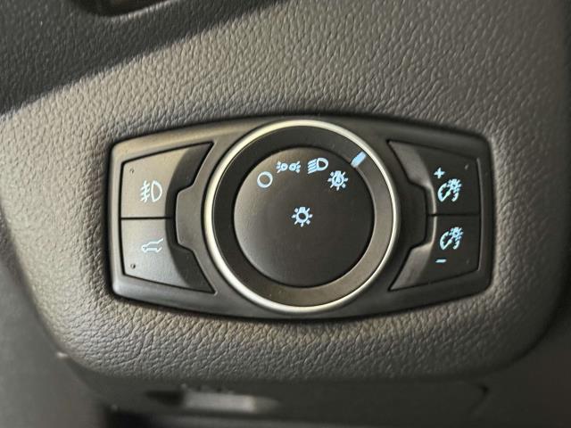 Photo of 2018 Shadow Black Ford Escape