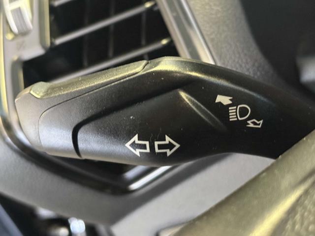 Photo of 2018 Shadow Black Ford Escape
