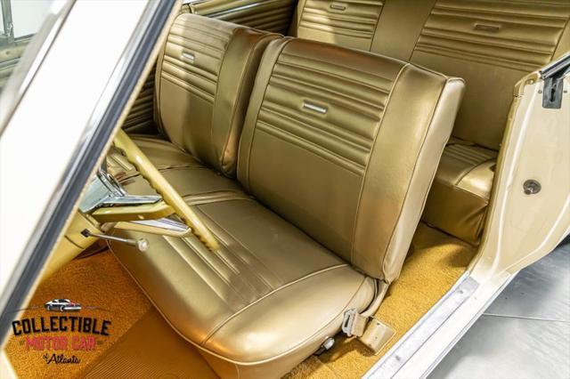 Photo of 1967 Beige Chevrolet Chevelle