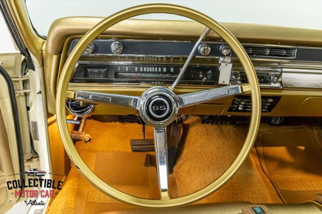 Photo of 1967 Beige Chevrolet Chevelle