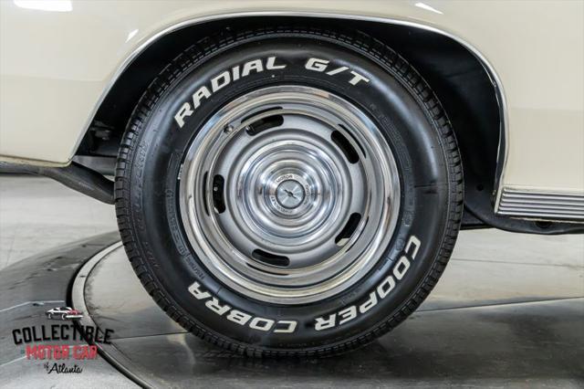 Photo of 1967 Beige Chevrolet Chevelle