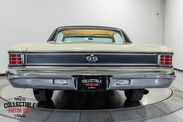 Photo of 1967 Beige Chevrolet Chevelle