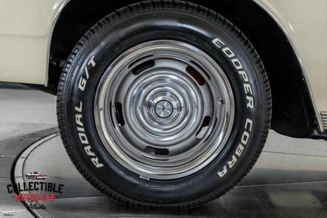 Photo of 1967 Beige Chevrolet Chevelle
