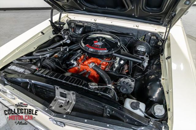Photo of 1967 Beige Chevrolet Chevelle