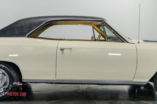 Photo of 1967 Beige Chevrolet Chevelle
