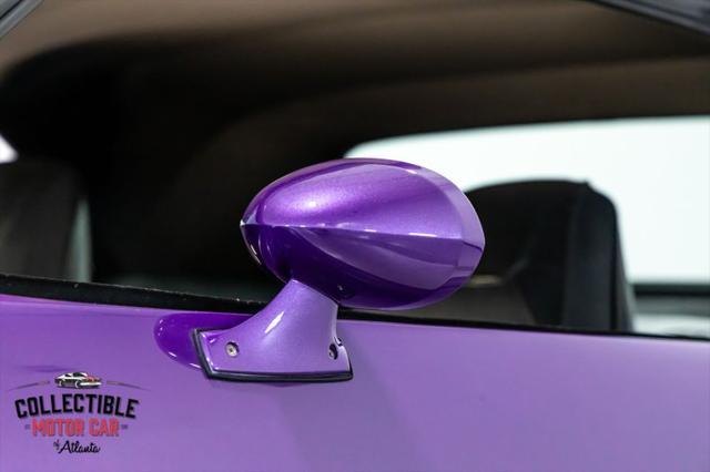 Photo of 1970 Plum Crazy Dodge Challenger