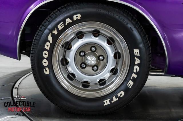 Photo of 1970 Plum Crazy Dodge Challenger
