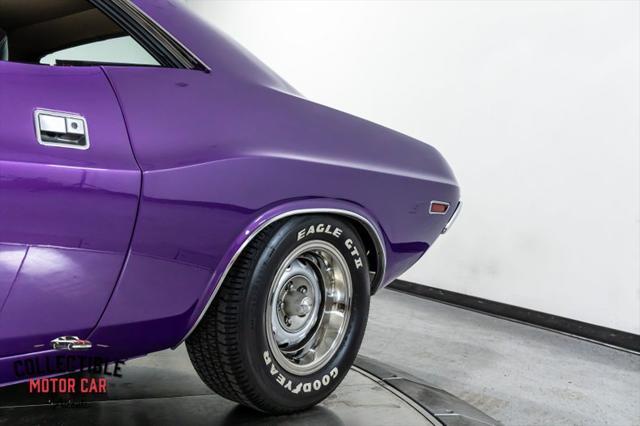 Photo of 1970 Plum Crazy Dodge Challenger