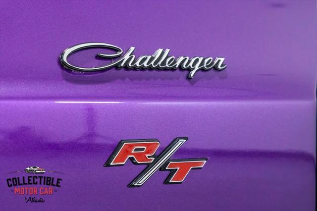 Photo of 1970 Plum Crazy Dodge Challenger