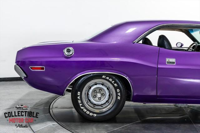 Photo of 1970 Plum Crazy Dodge Challenger
