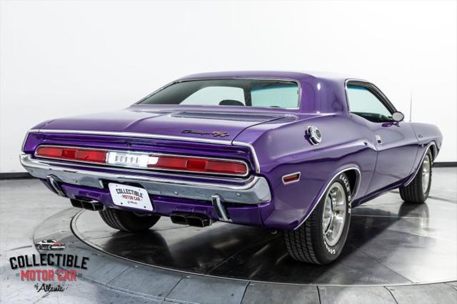 Photo of 1970 Plum Crazy Dodge Challenger