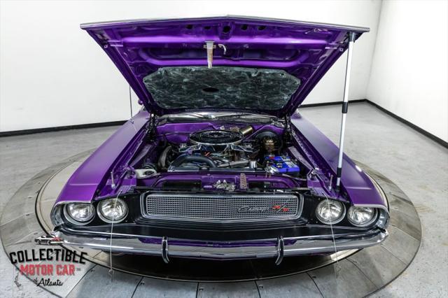 Photo of 1970 Plum Crazy Dodge Challenger