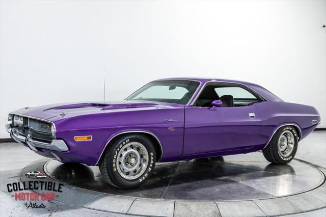 Photo of 1970 Plum Crazy Dodge Challenger
