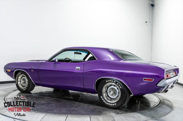 Photo of 1970 Plum Crazy Dodge Challenger