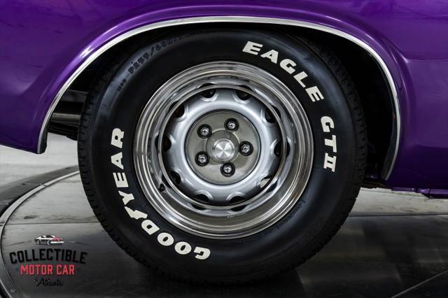 Photo of 1970 Plum Crazy Dodge Challenger