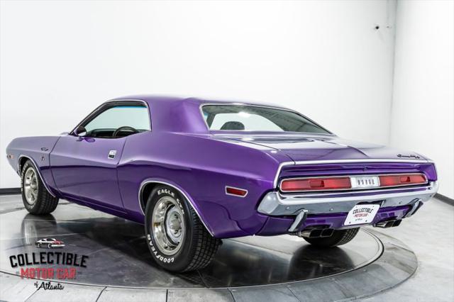 Photo of 1970 Plum Crazy Dodge Challenger