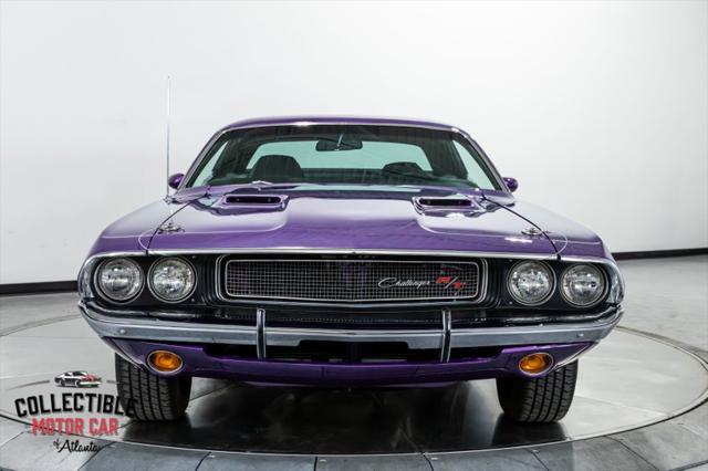 Photo of 1970 Plum Crazy Dodge Challenger