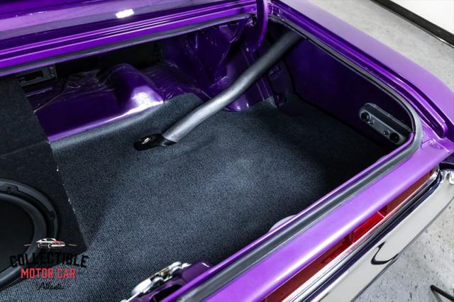 Photo of 1970 Plum Crazy Dodge Challenger