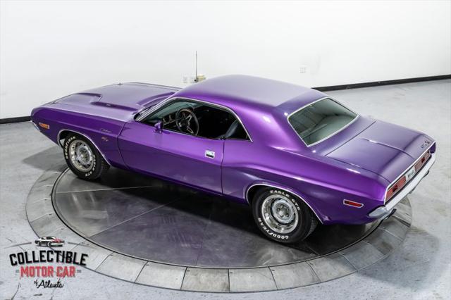 Photo of 1970 Plum Crazy Dodge Challenger