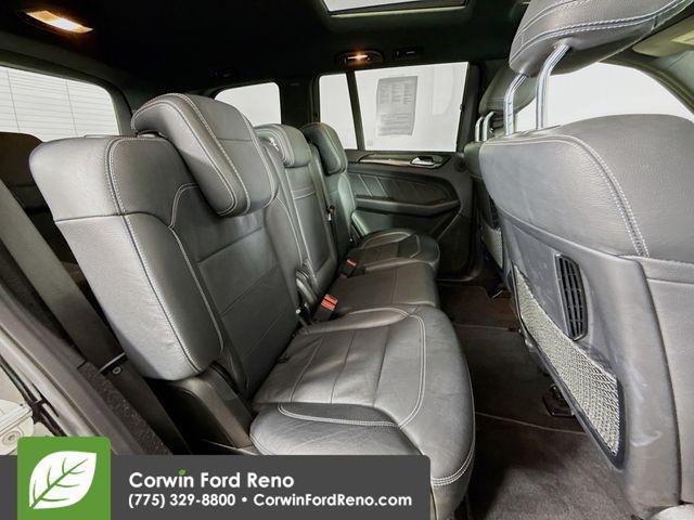 Photo of 2015 Black Mercedes-Benz GL-Class